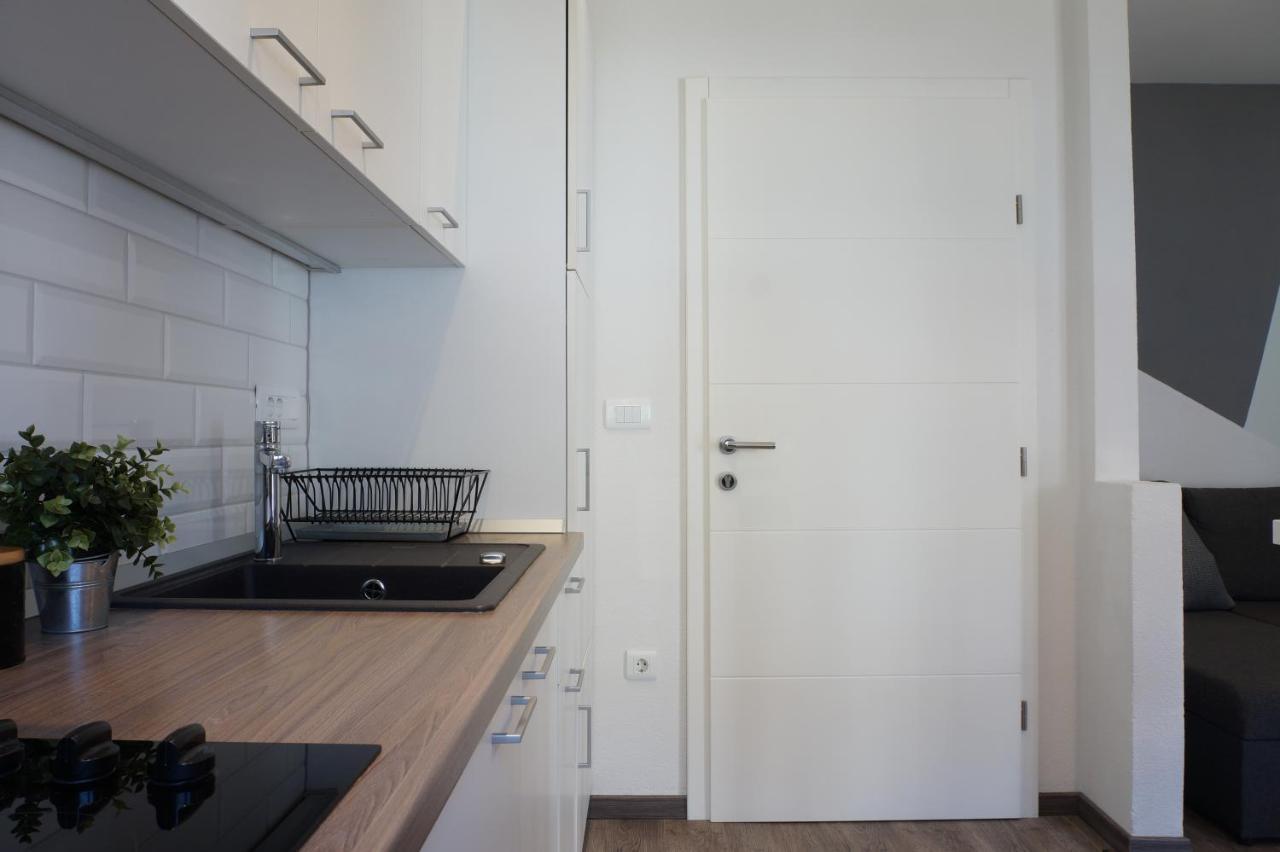 Apartment Cosy & Sweet Макарска Экстерьер фото